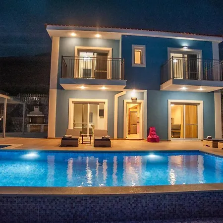 Koroni Vila